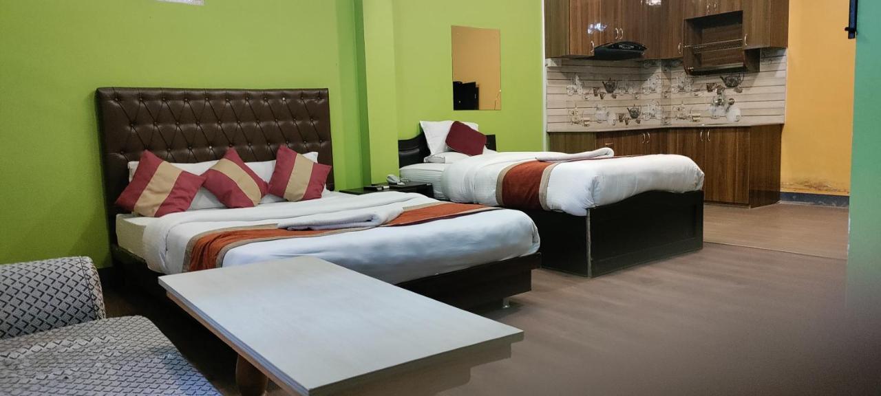 Nepalaya Hotel Катманду Экстерьер фото