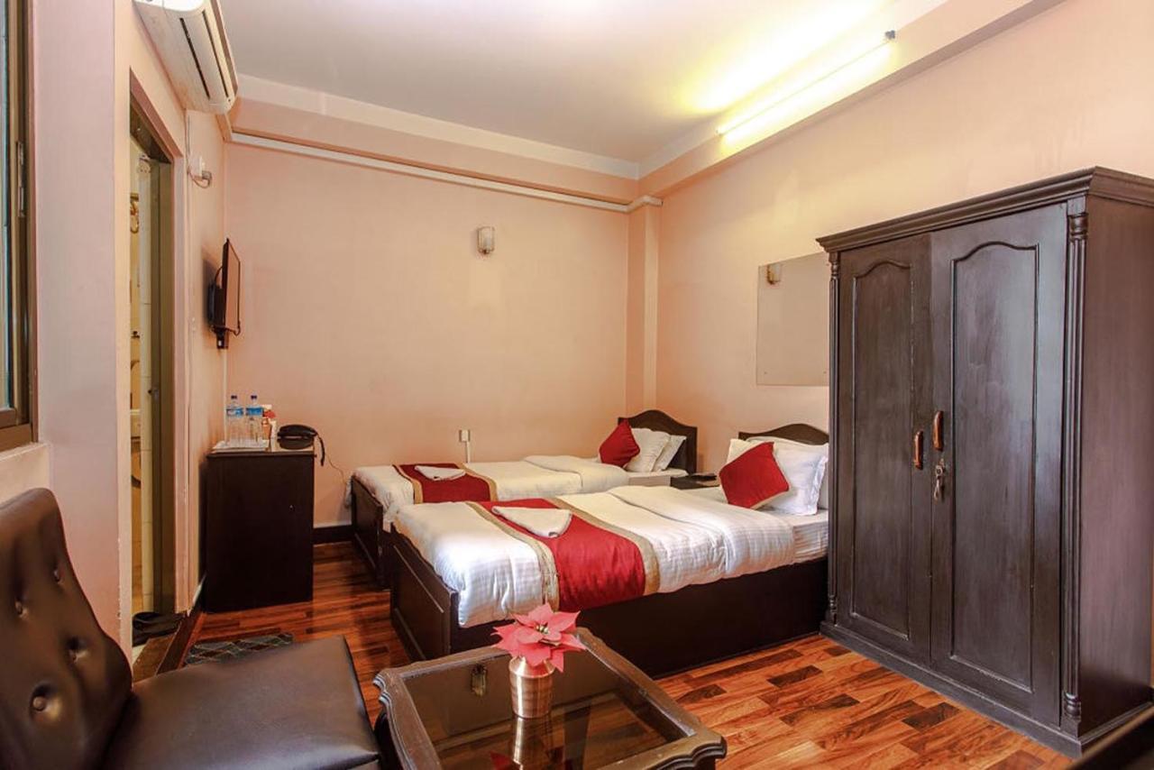 Nepalaya Hotel Катманду Экстерьер фото