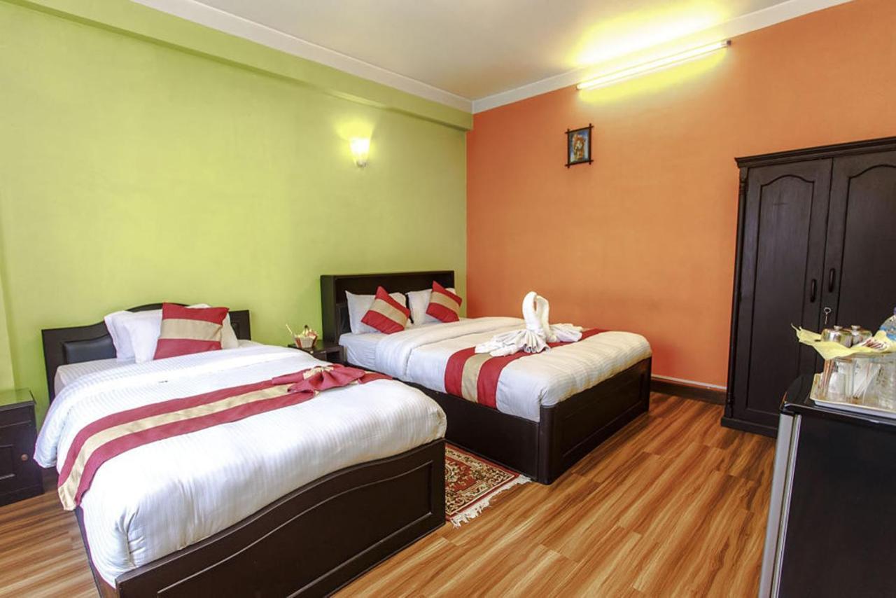 Nepalaya Hotel Катманду Экстерьер фото