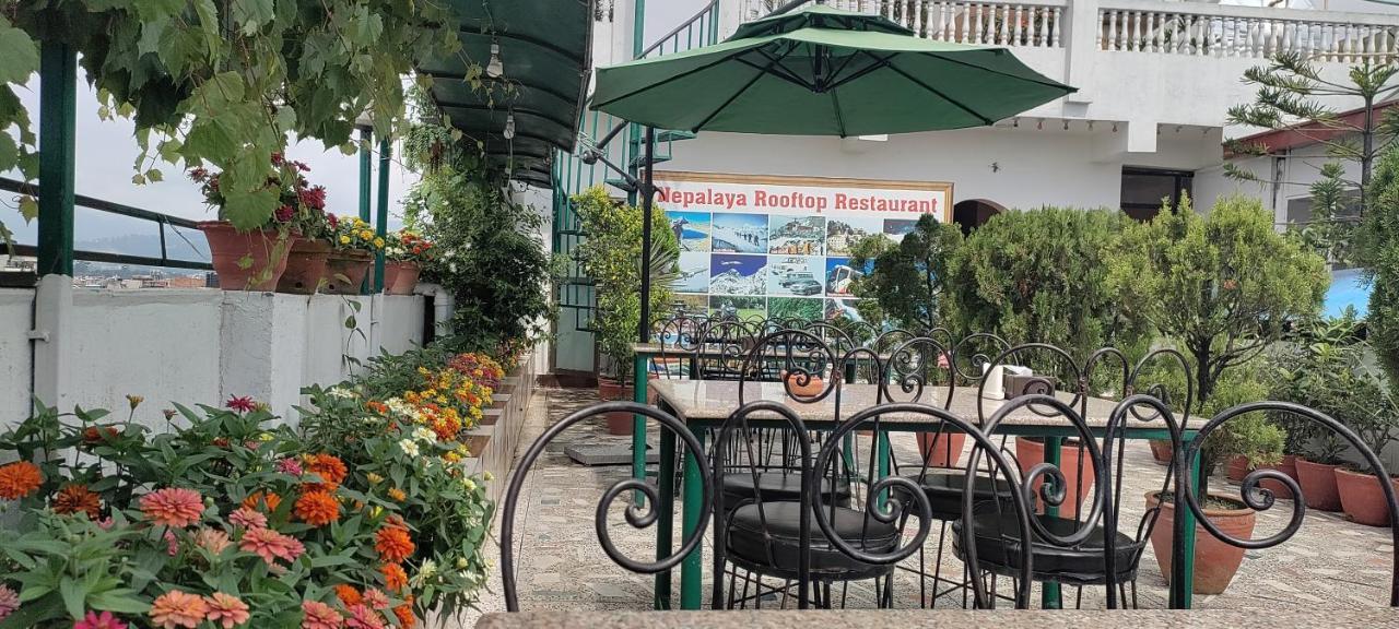 Nepalaya Hotel Катманду Экстерьер фото