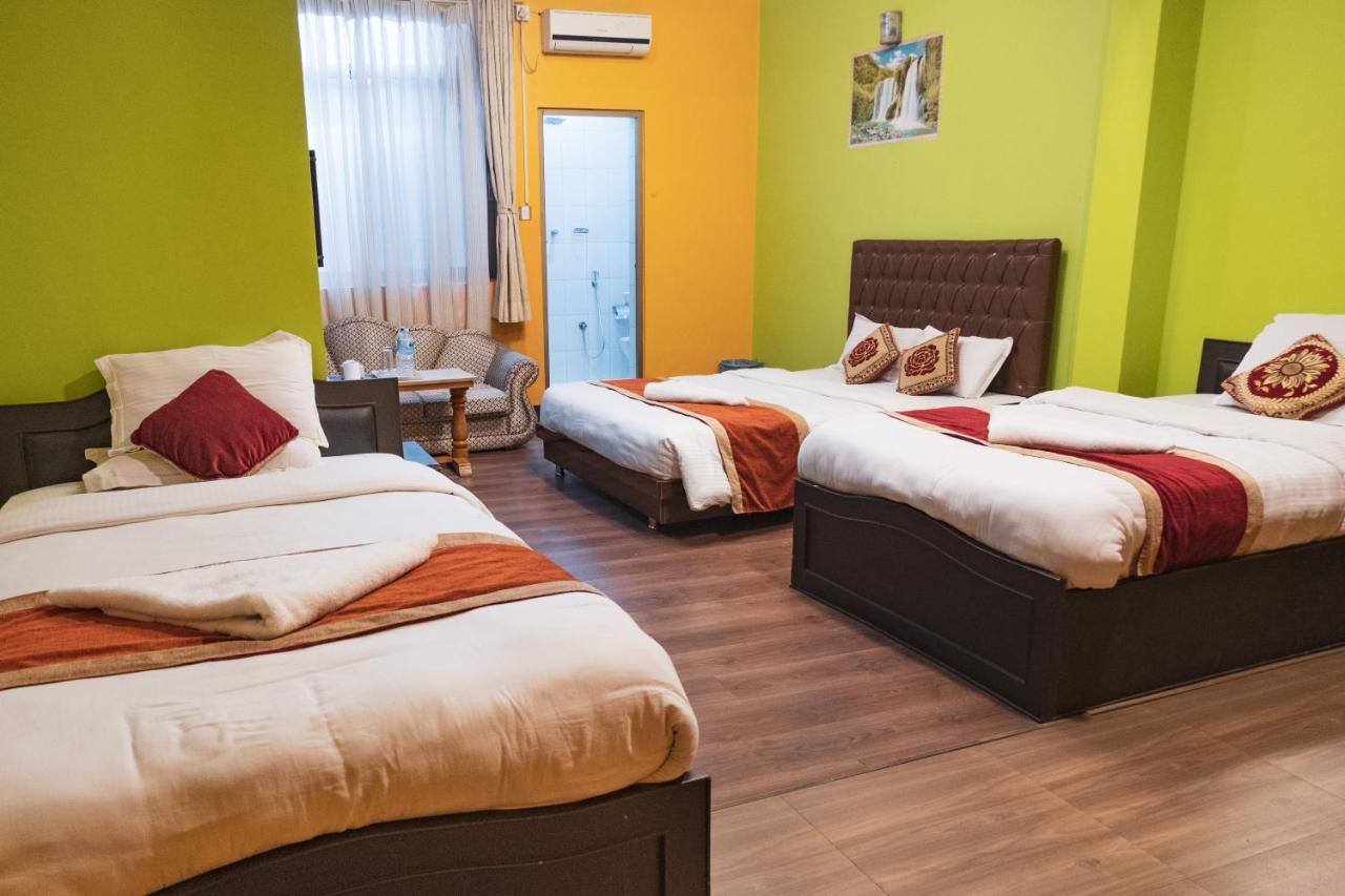 Nepalaya Hotel Катманду Экстерьер фото