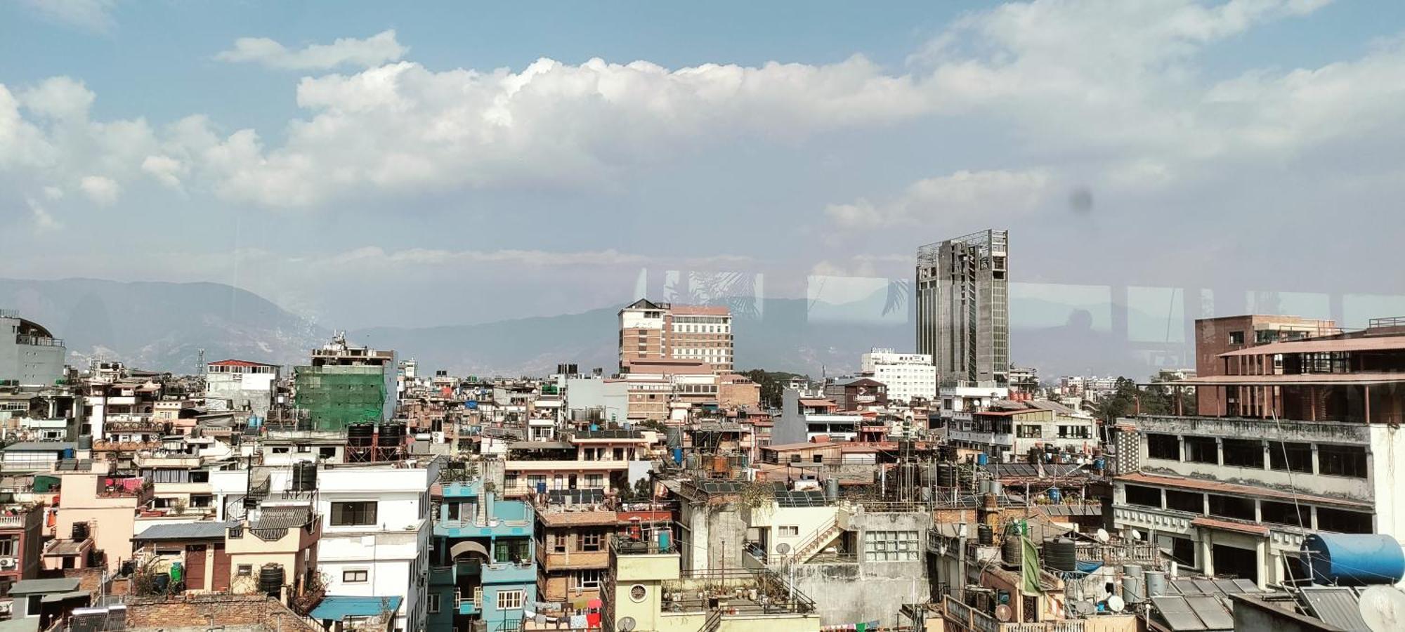 Nepalaya Hotel Катманду Экстерьер фото